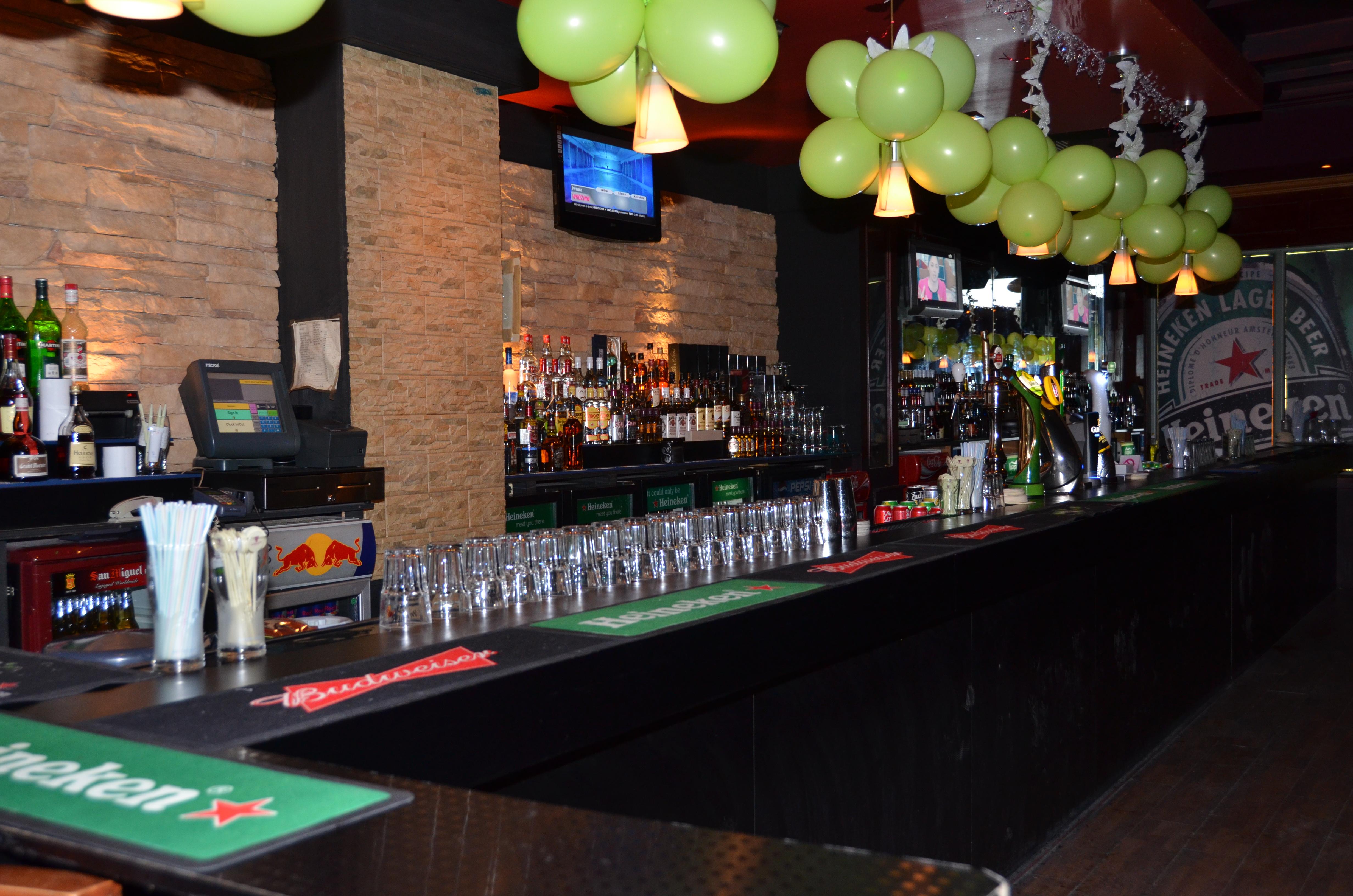 Pars International Hotel Манама Экстерьер фото